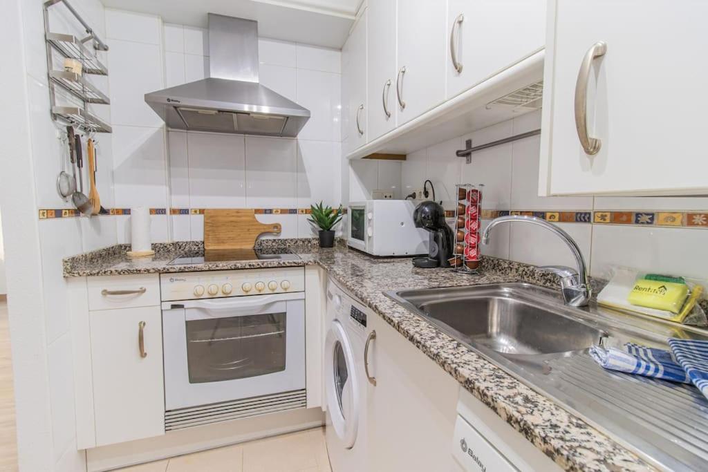 דירות Sabiñánigo Beautiful Flat In The Pyrenees * Free Parking מראה חיצוני תמונה